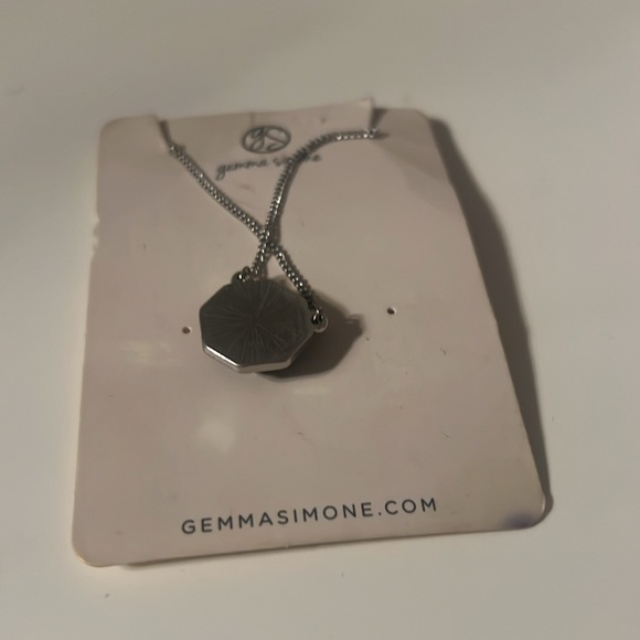 Gemma Simone Black and Silver tone Necklace - Picture 2 of 5